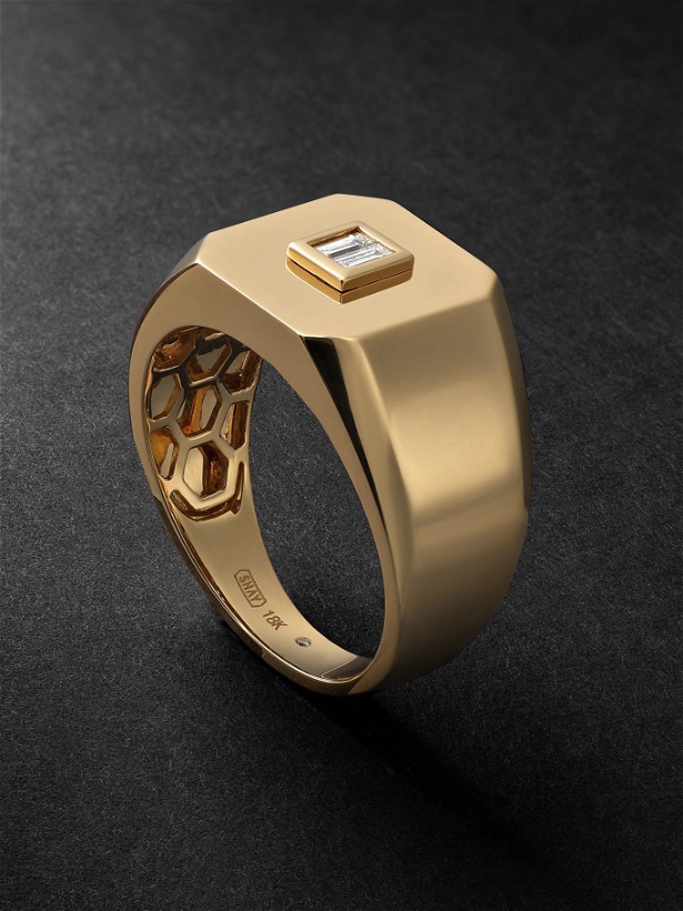Photo: SHAY - Gold Diamond Signet Ring - Gold