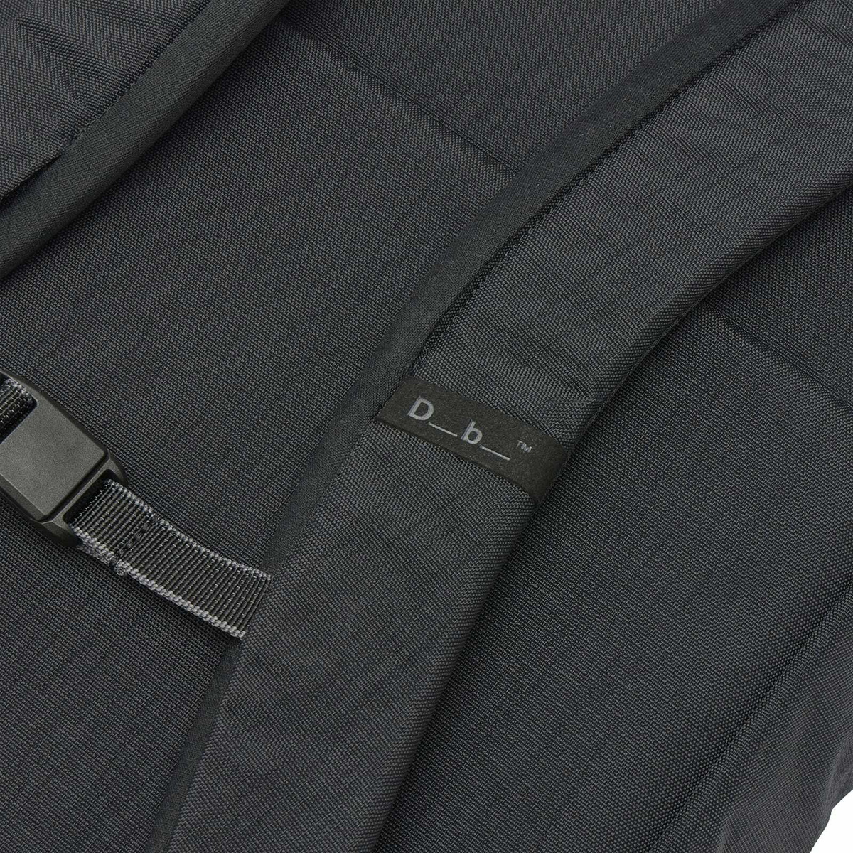Db Journey Entour Daypack 18L in Black Out 