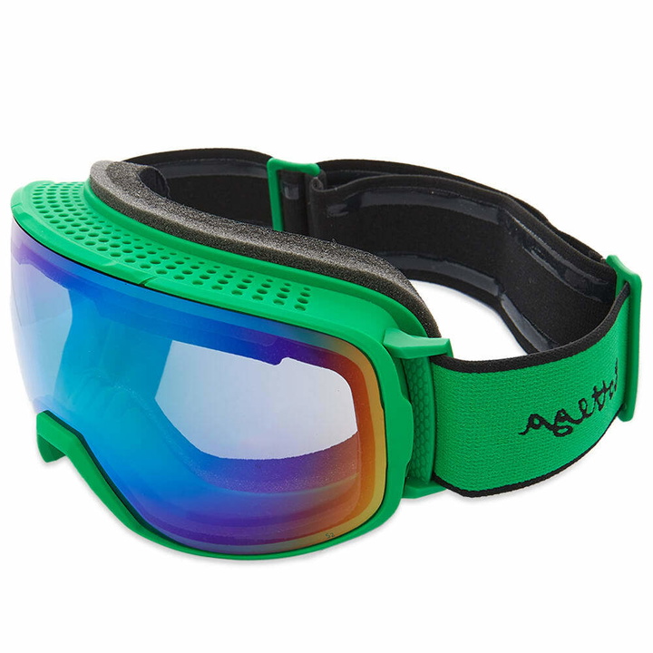 Photo: Bottega Veneta Eyewear BV1167S Ski Goggles in Green