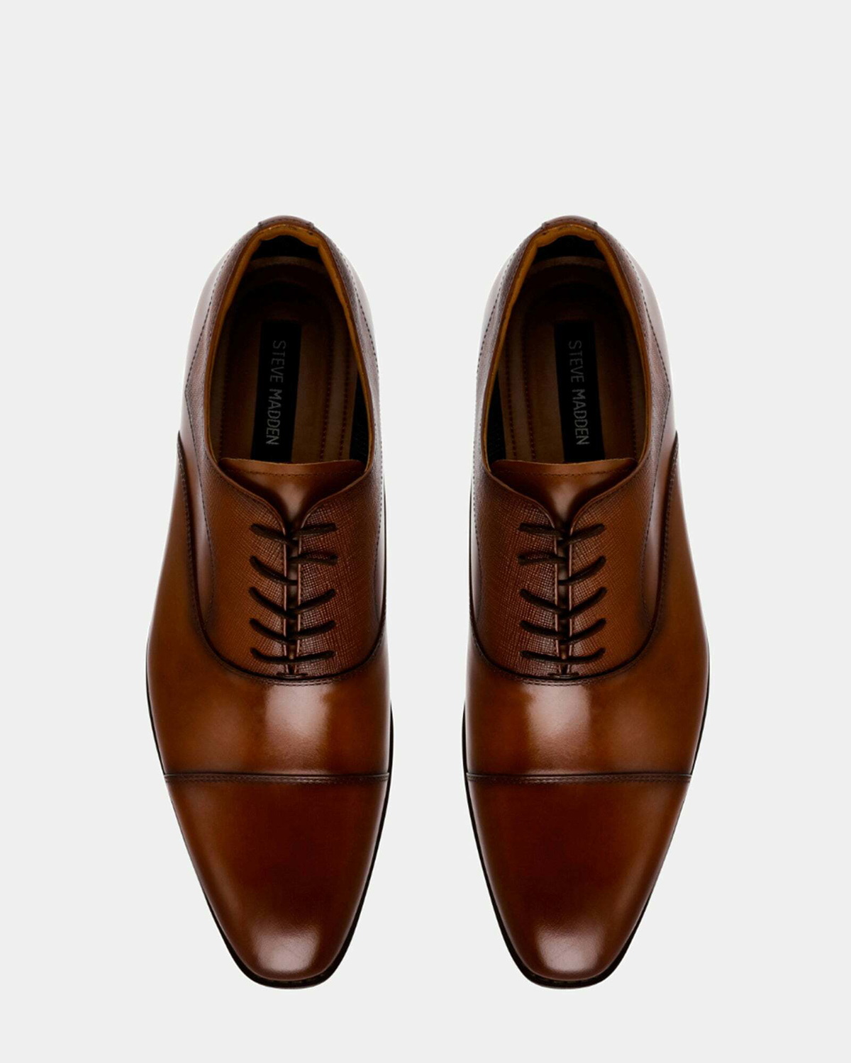 Steve Madden Plakard Dress Shoes in Tan