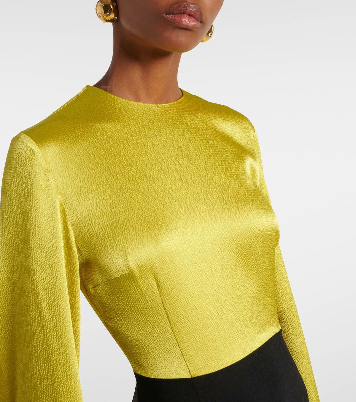 Solace London Adley crêpe gown