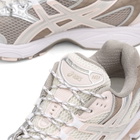 Asics Women's GEL-NIMBUS 10.1 Sneaker in Cream/Pink Cloud