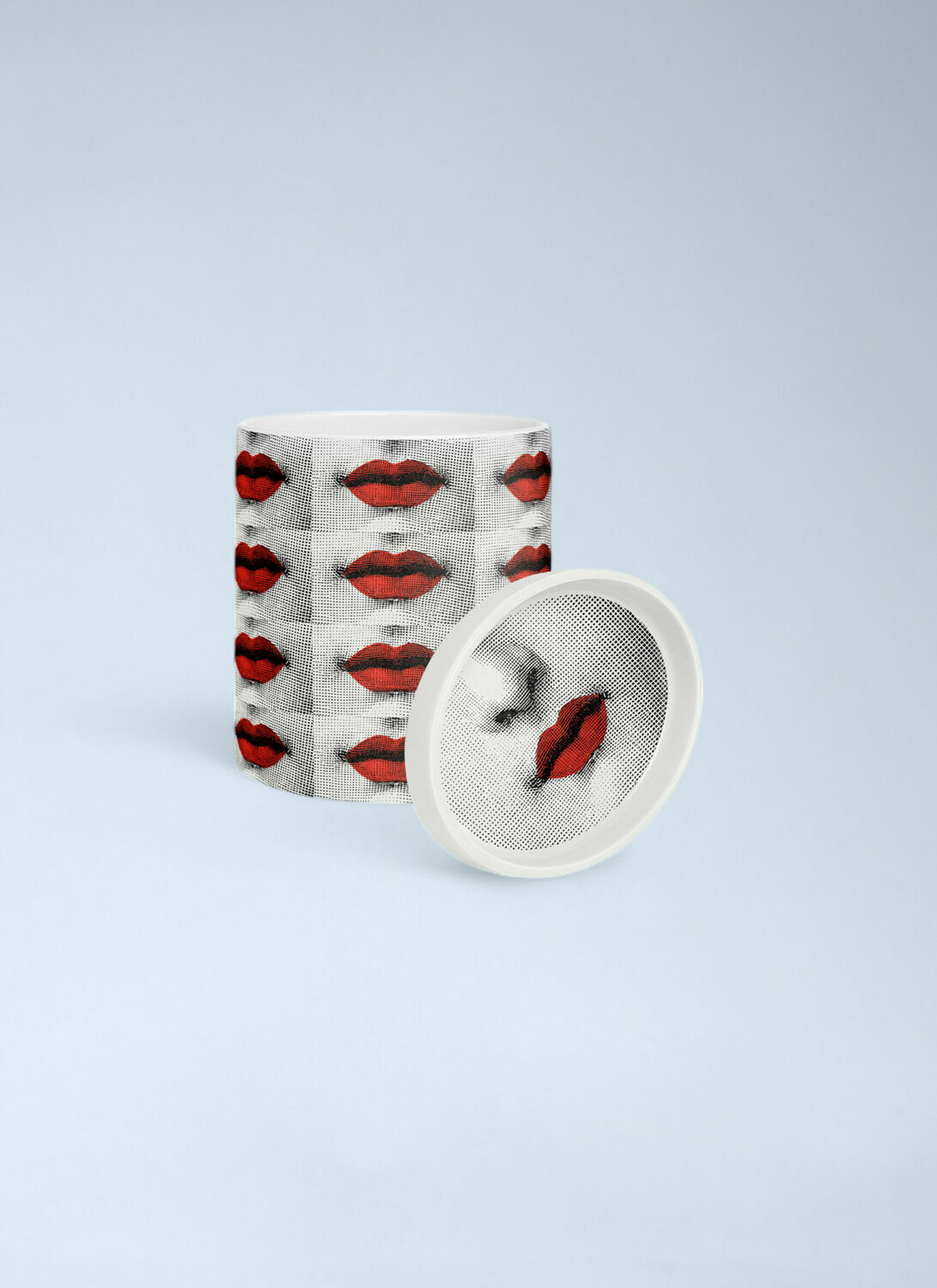 Fornasetti Large Nel Mentre Bocche Candle