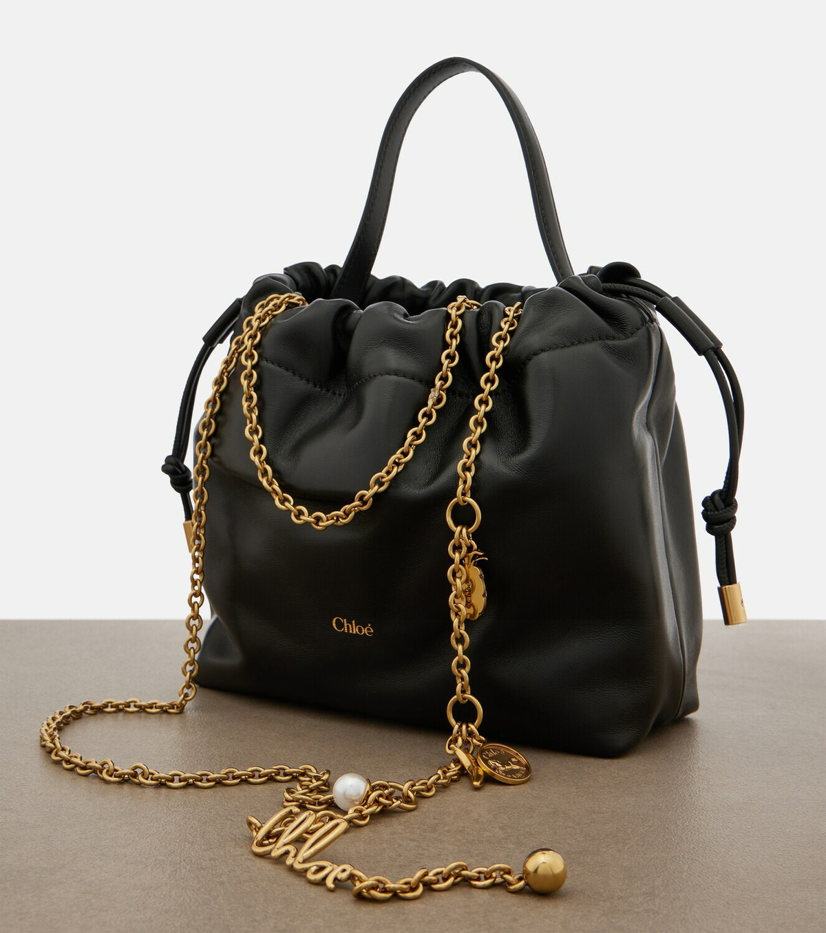 Chloé Chloé Icons Small leather bucket bag