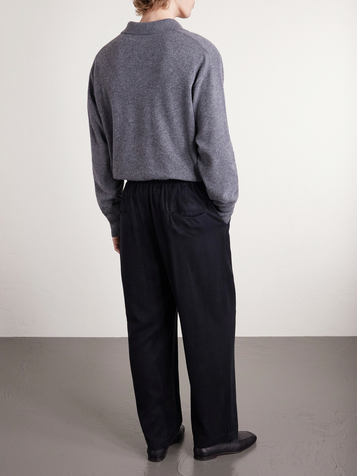 ssstein - Straight-Leg Silk-Blend Flannel Trousers - Black