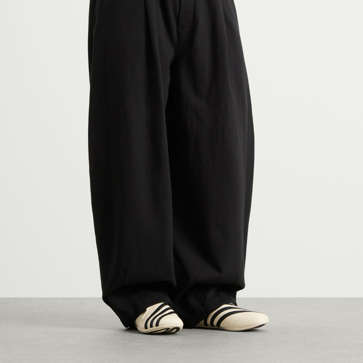 Adidas x Pharrell Yoga Vario Sneaker in Core Black/Chalk White
