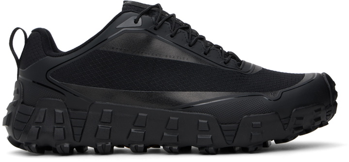 Photo: Norse Projects ARKTISK Black Lace Up Hyper Runner V08 Sneakers