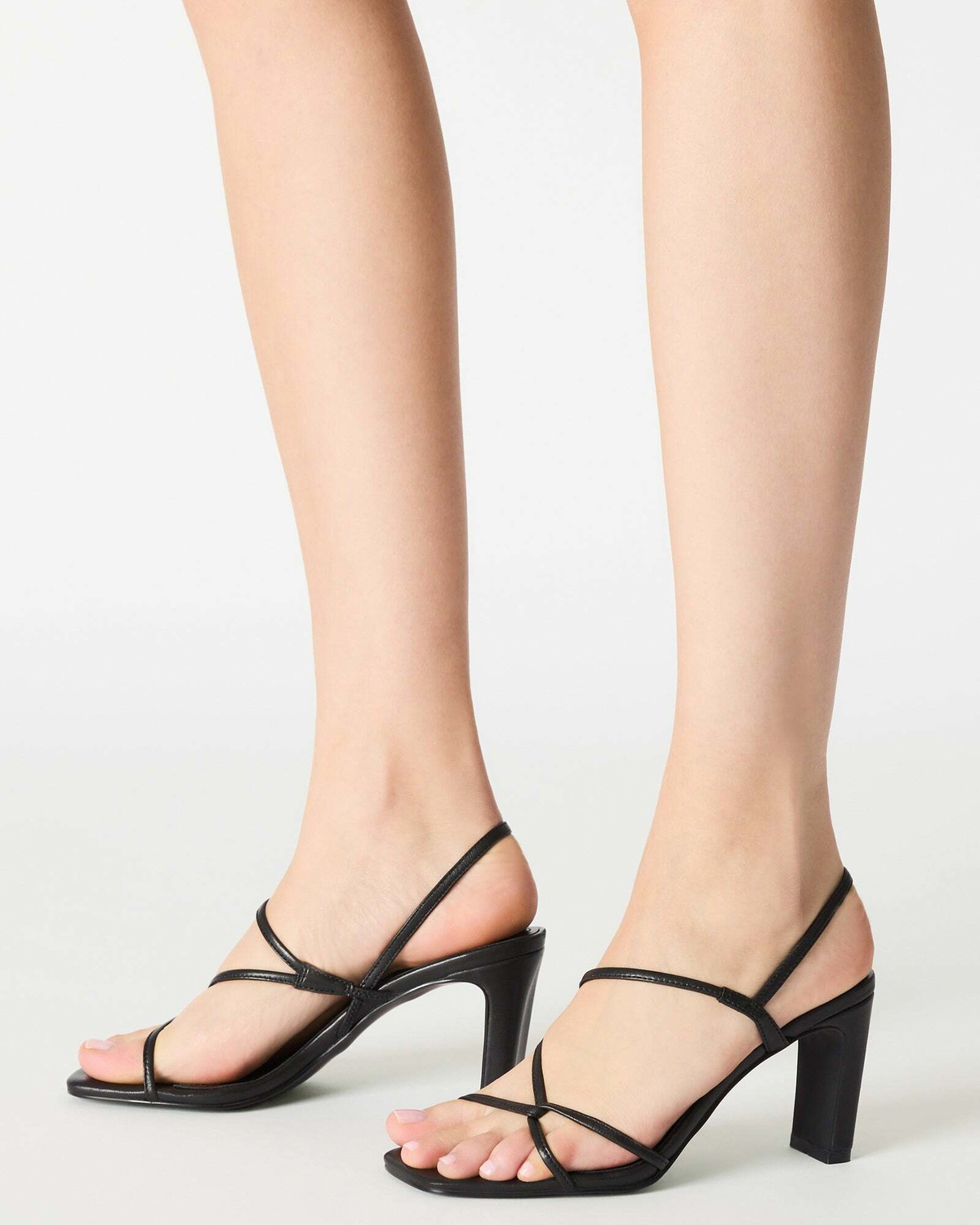 Steve Madden Vinetia Heels in Black