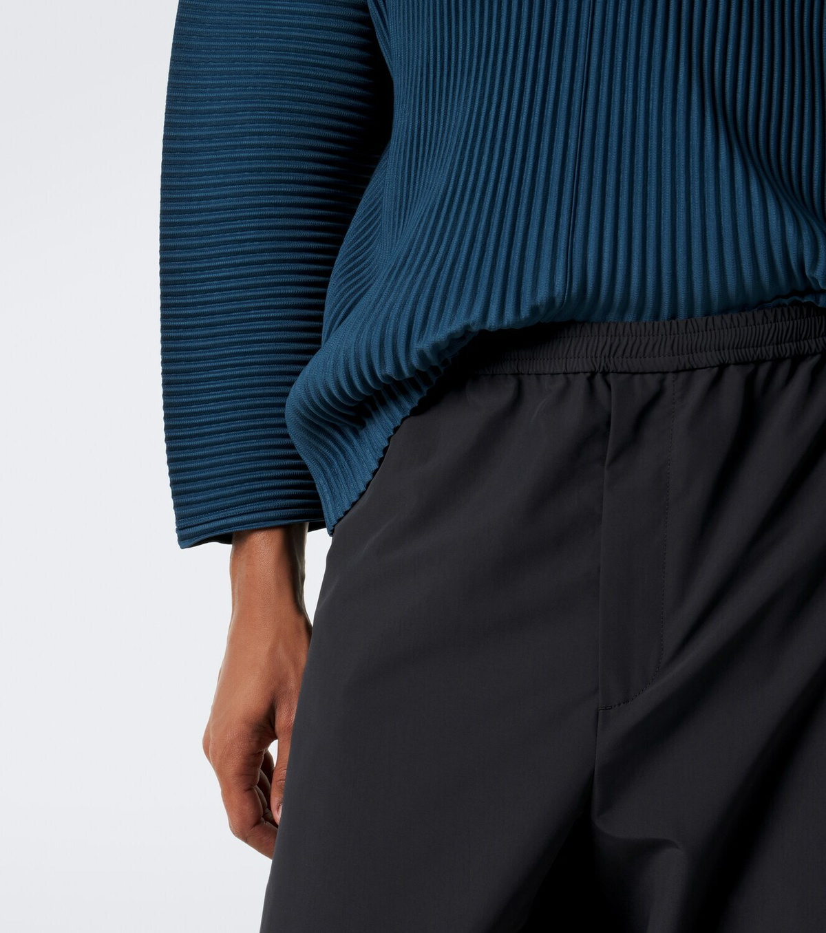 Homme Plissé Issey Miyake Monthly Colors: September pleated Henley shirt
