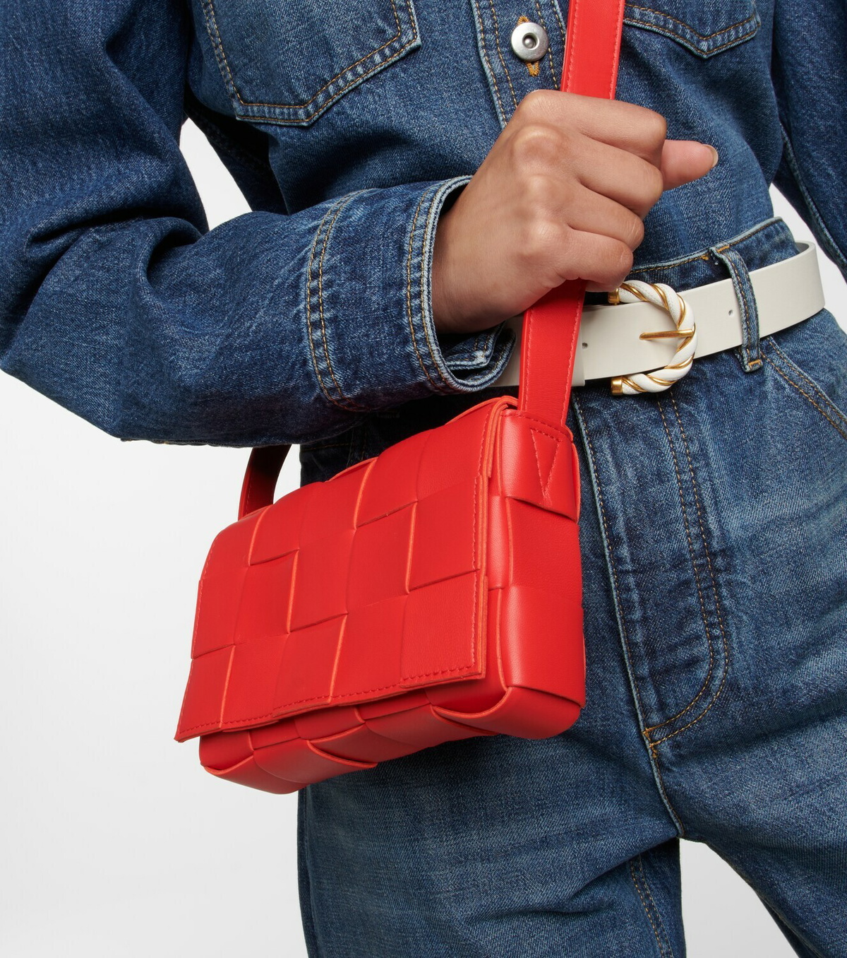 Foulard Leather Shoulder Bag in Red - Bottega Veneta