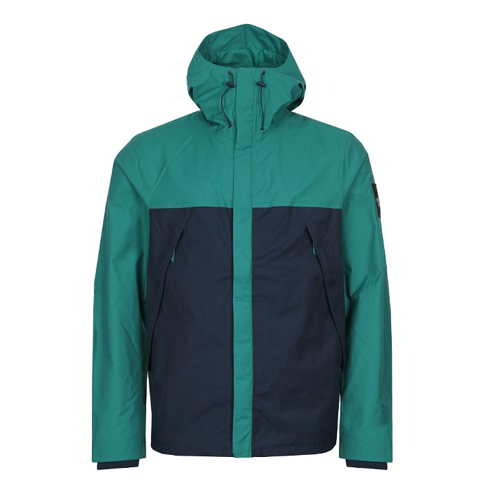Photo: 1990 Mountain Jacket - Blue Wing Teal / Porcelain Green