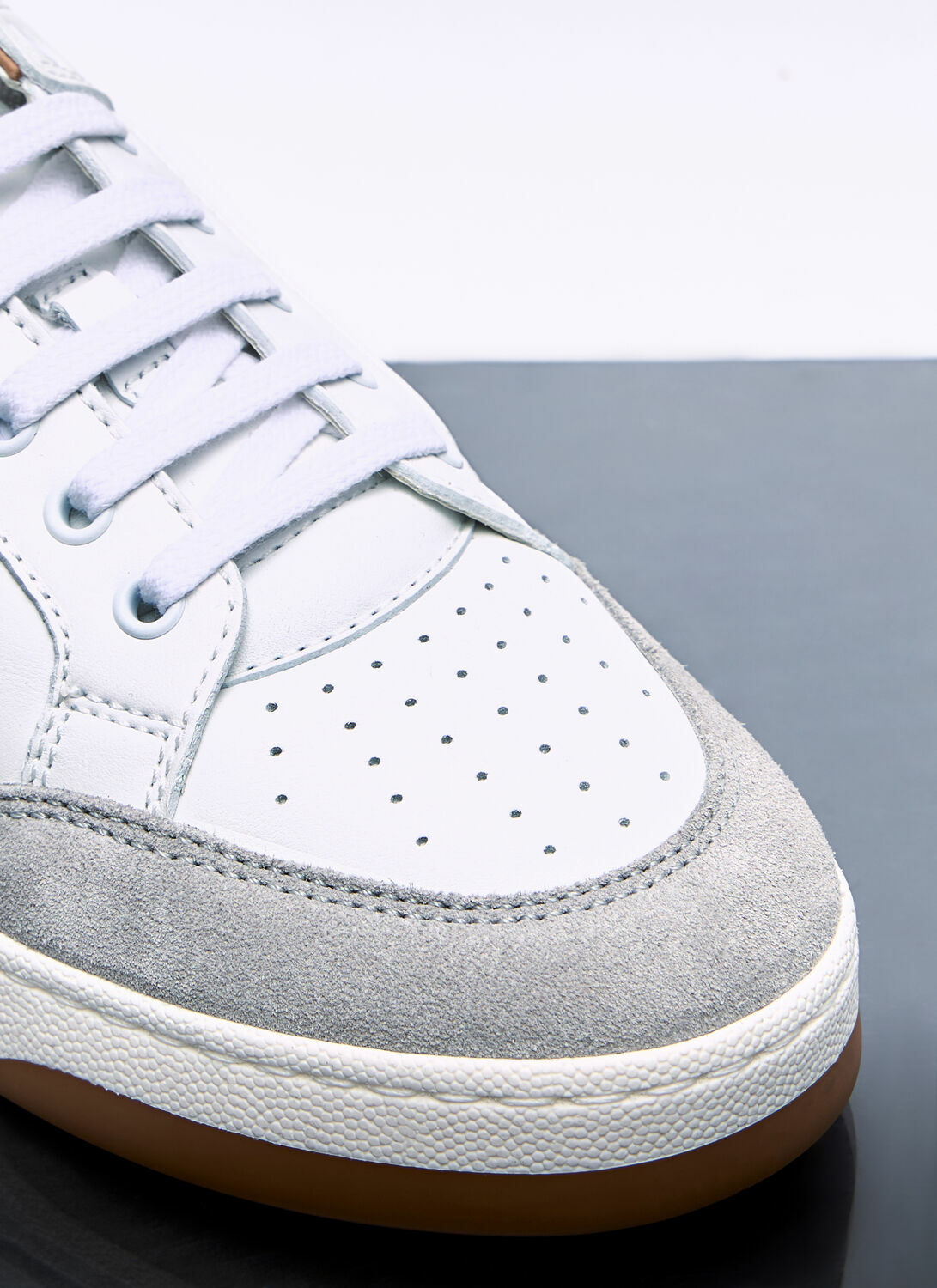 Saint Laurent SL 61 Low Top Sneakers