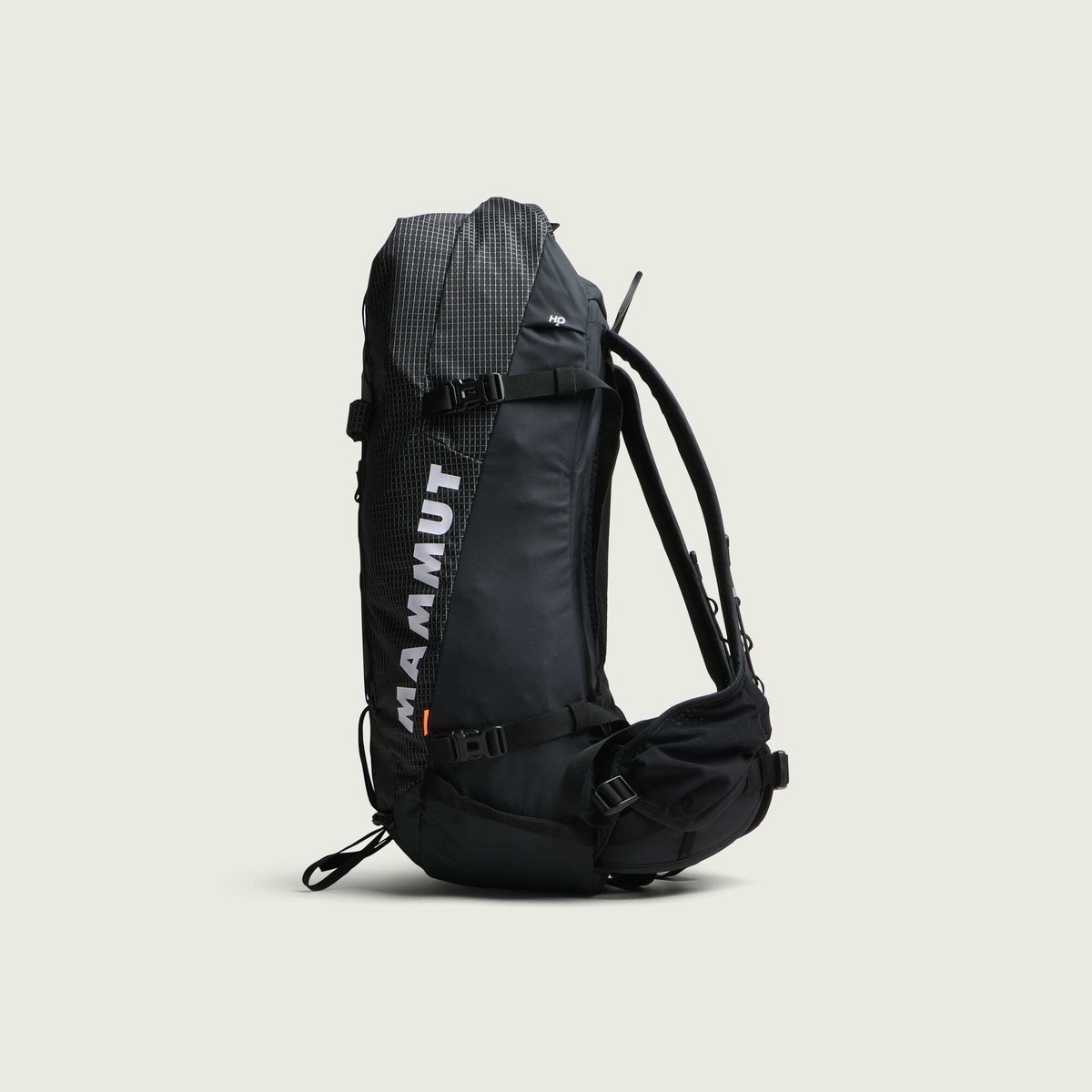 Mammut Men's Trion 28 Backpack in Black
