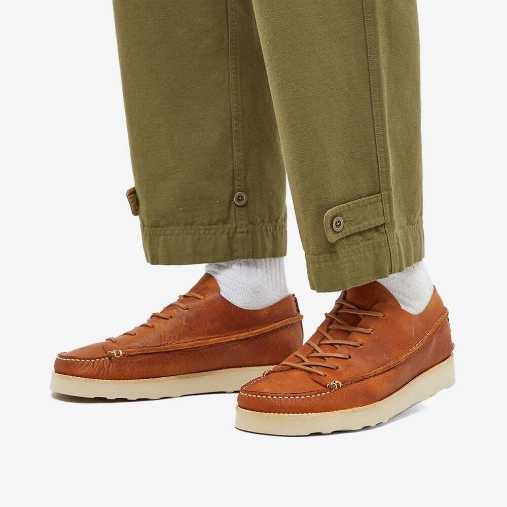 Yogi Men's Finn III Tumbled in Chestnut Brown