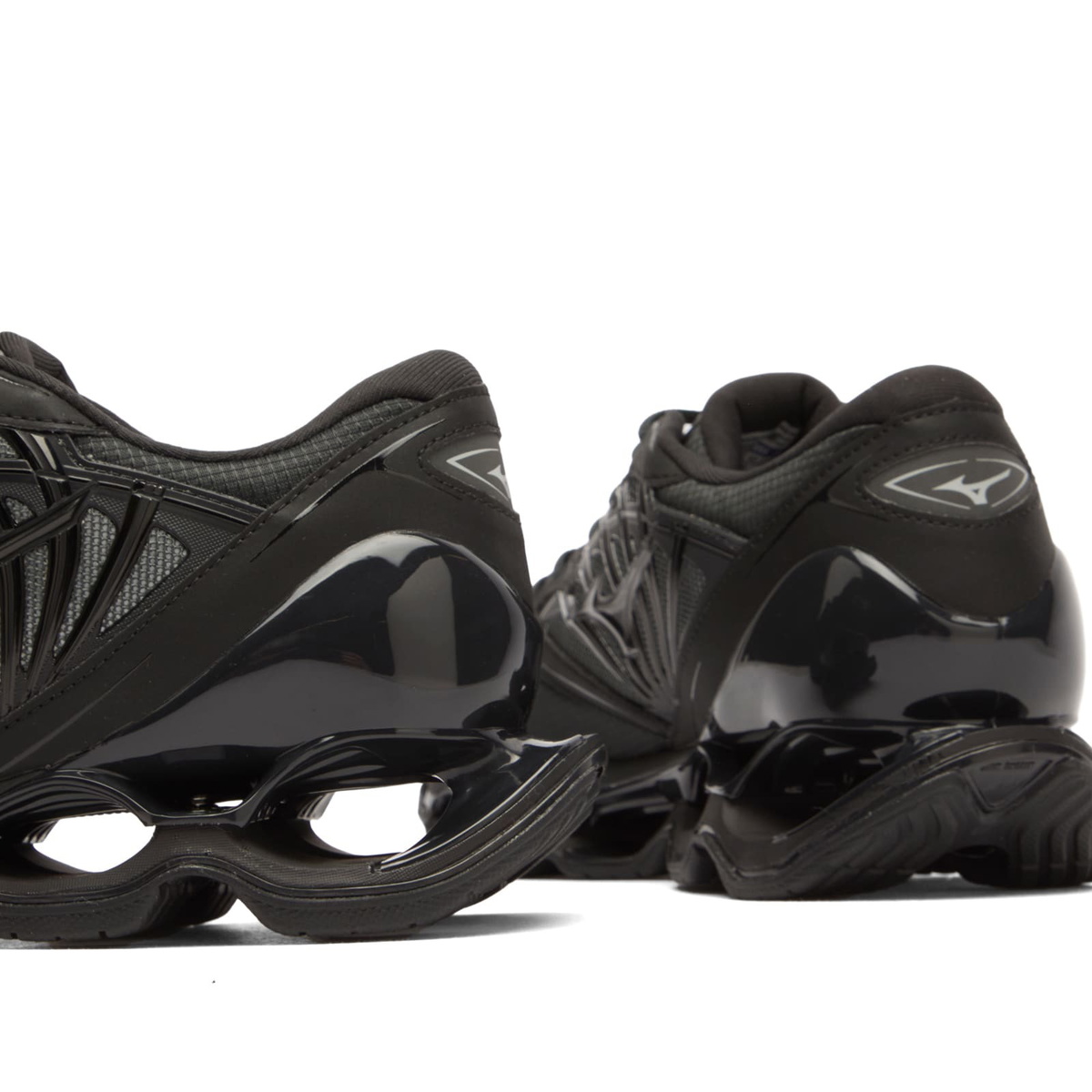 Mizuno WAVE PROPHECY LS GTX Sneaker in Black Sand/Black