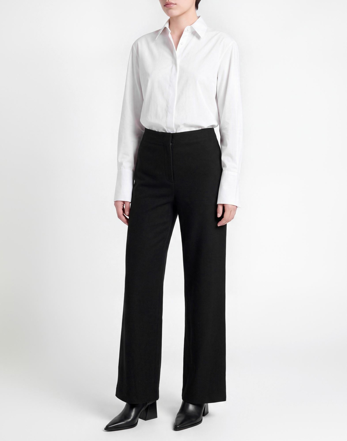 Vince. Womens Pants in Black