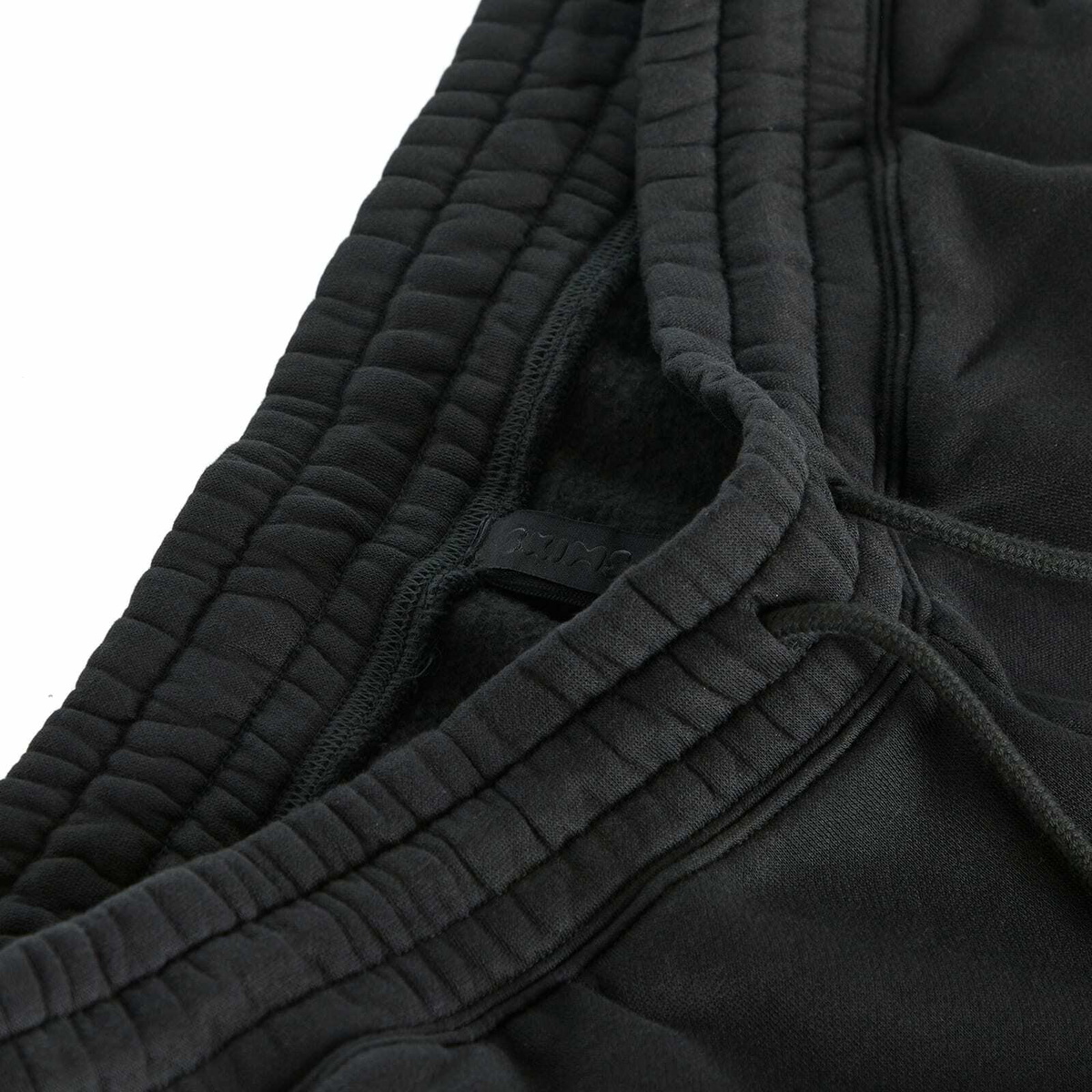 SKIMS Men's Tapered Jogger in Washed Onyx