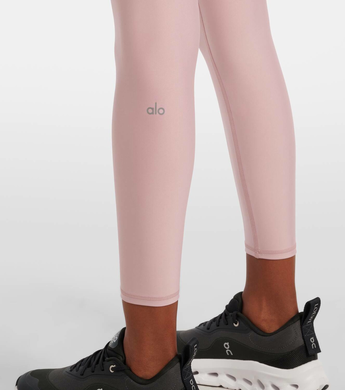 Alo Yoga Airlift performance leggings Alo Yoga