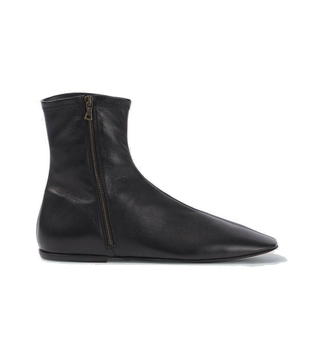 VIP【送料関税込】 DRIES VAN NOTEN LEATHER ASYMMETRIC BOOTS DRIES VAN NOTEN Zipped Ankle Boots | Black | FARFETCH