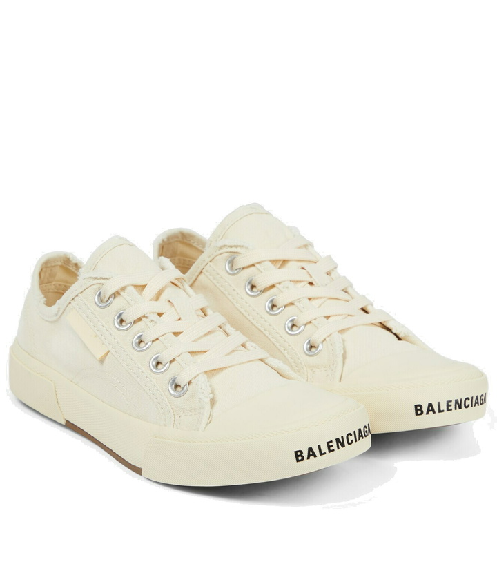 Photo: Balenciaga Paris low-top canvas sneakers