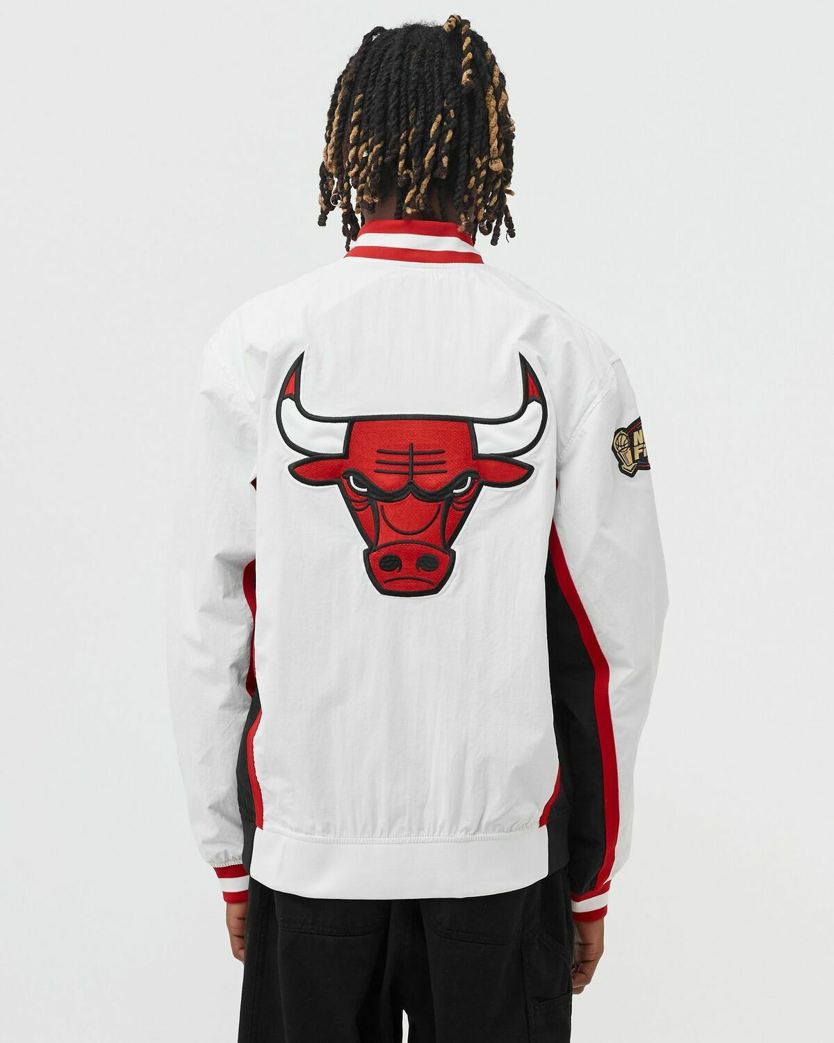 Mitchell & Ness NBA AUTHENTIC WARM UP FINALS JACKET CHICAGO BULLS 1997-98 White Mens College Jackets/Team Jacket