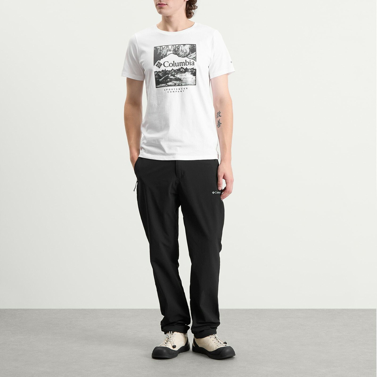 Columbia Men's CSC™ Seasonal Logo T-Shirt in White