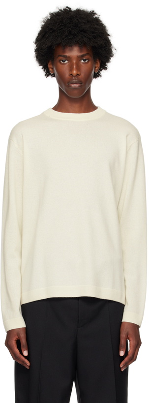 Photo: LISA YANG Off-White Mason Sweater