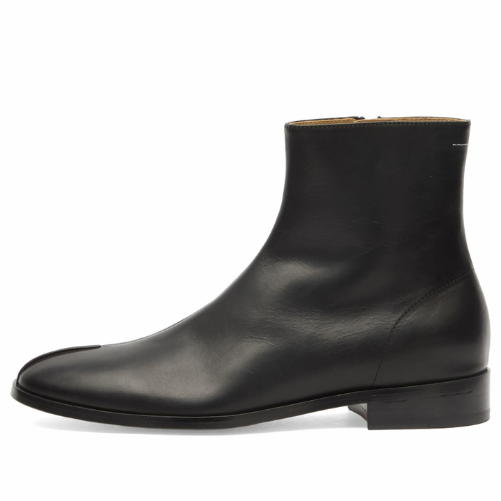 Photo: MM6 Maison Margiela Men's Seam Stitch Leather Ankle Boot in Black