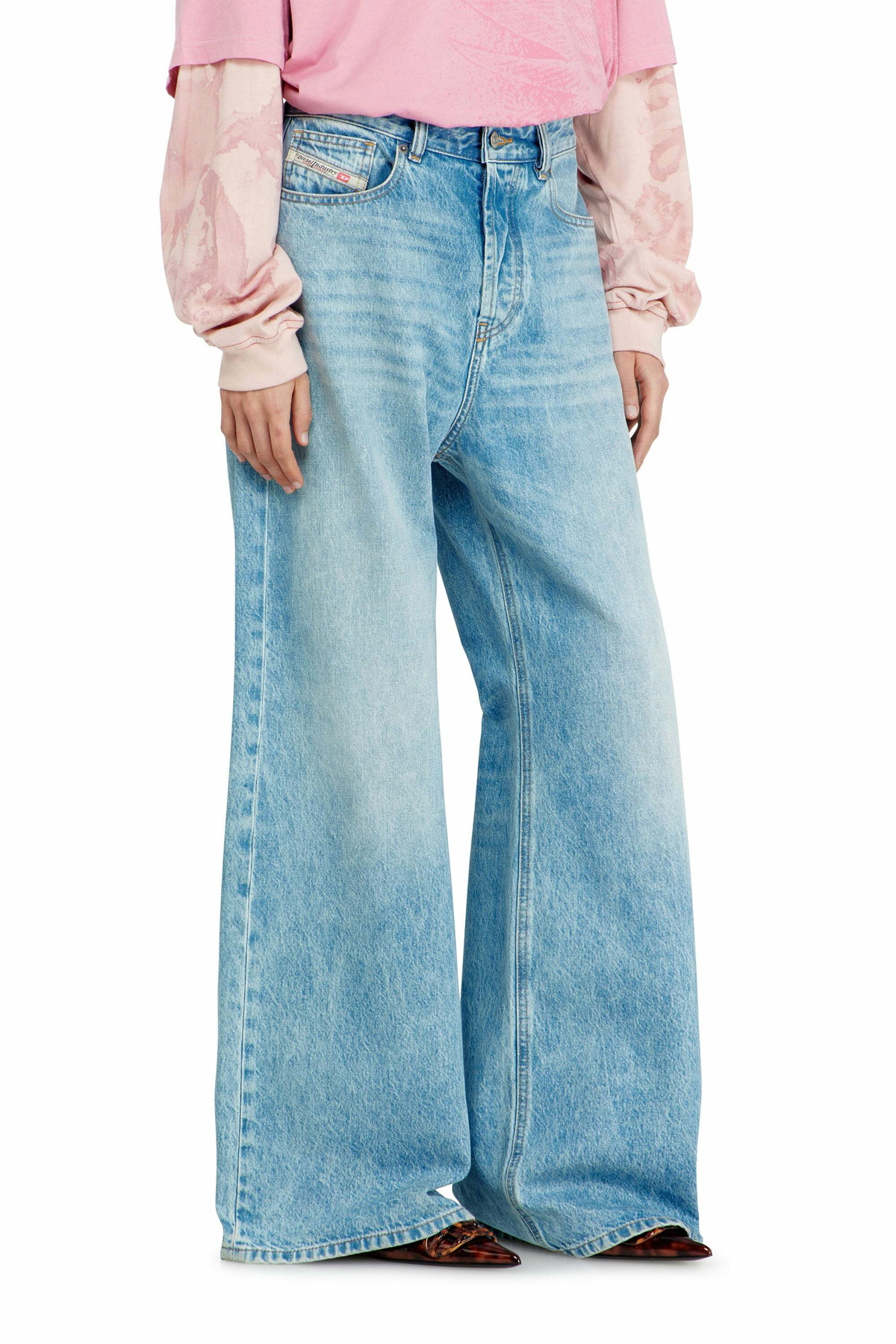 Diesel Relaxed Jeans Low Waist 1996 D-Sire, Light blue, Button fly