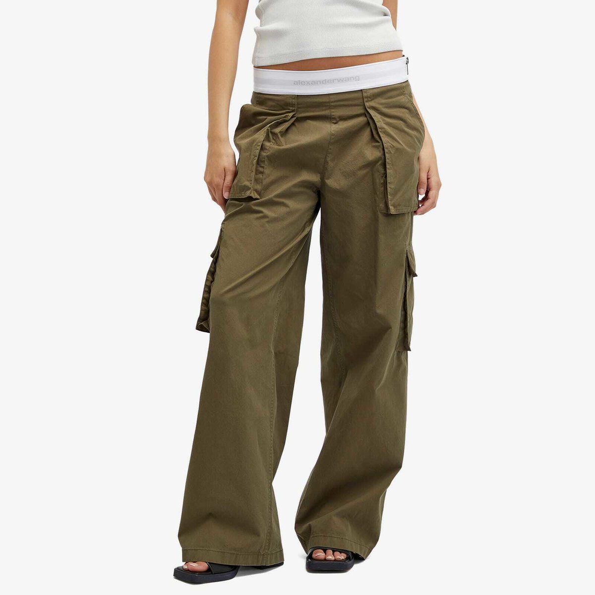 Alexander Wang Women's Mid Rise Cargo Rave Pants in Army