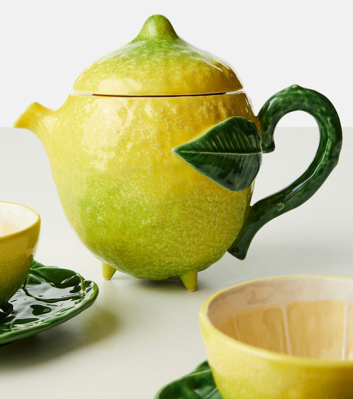 Bordallo Pinheiro Lemon ceramic teapot