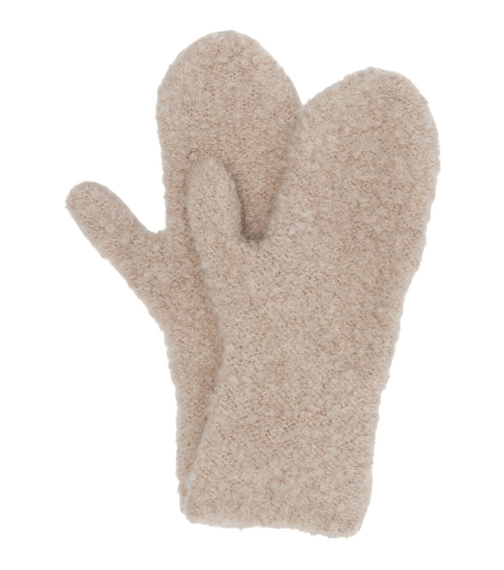 Photo: The Row Ladislas cashmere, alpaca, and silk mittens