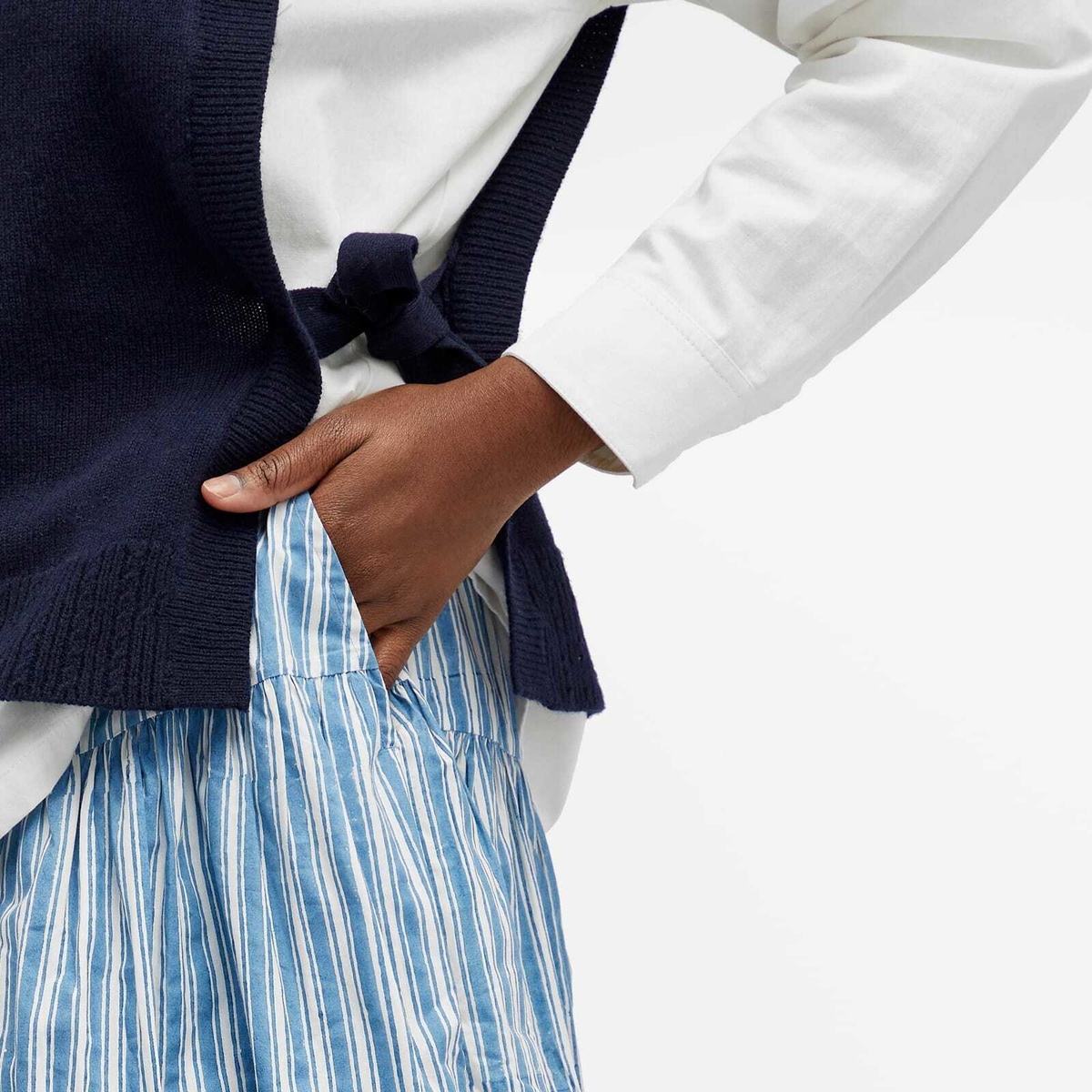 Story mfg. Women's Juniper Skirt in Broadsrairstripe
