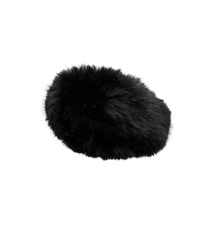 Photo: Roger Vivier Très Vivier embellished headband