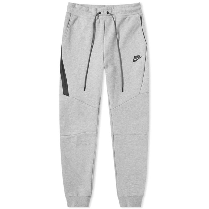 Photo: Nike Tech Fleece Jogger