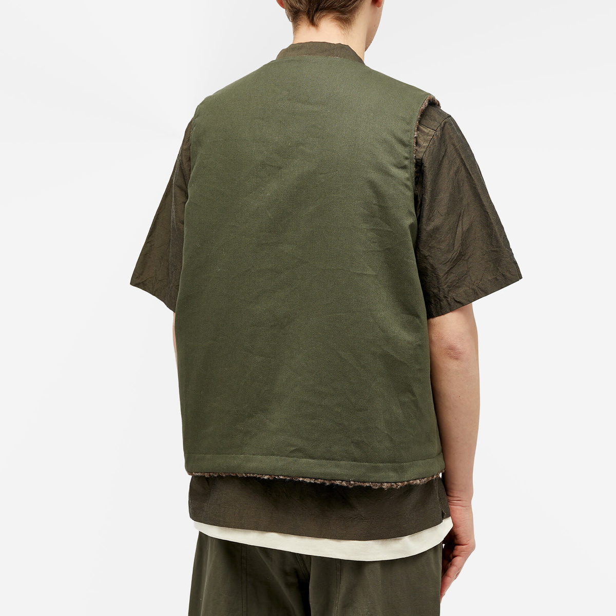 Café Mountain Men's Reversible Mountain Fleece Vest in Earth/Moss
