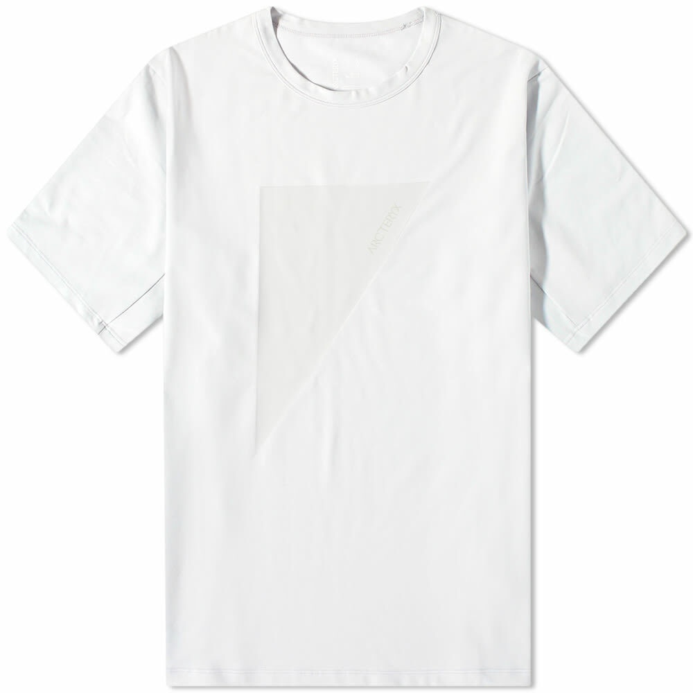 Arc'teryx Men's Captive Arc'postrophe Word T-Shirt in Atmos Arc'teryx