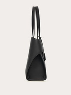 Ferragamo Mens Hug shoulder bag in Black