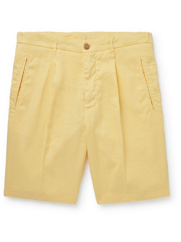 Photo: ALTEA - Slub Linen-Blend Shorts - Yellow