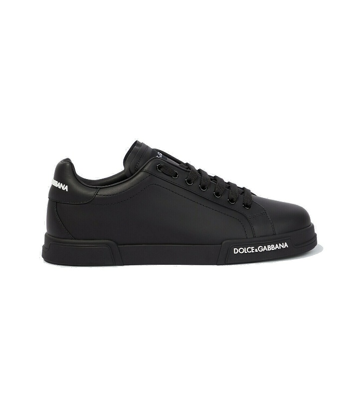 Photo: Dolce&Gabbana Logo leather sneakers