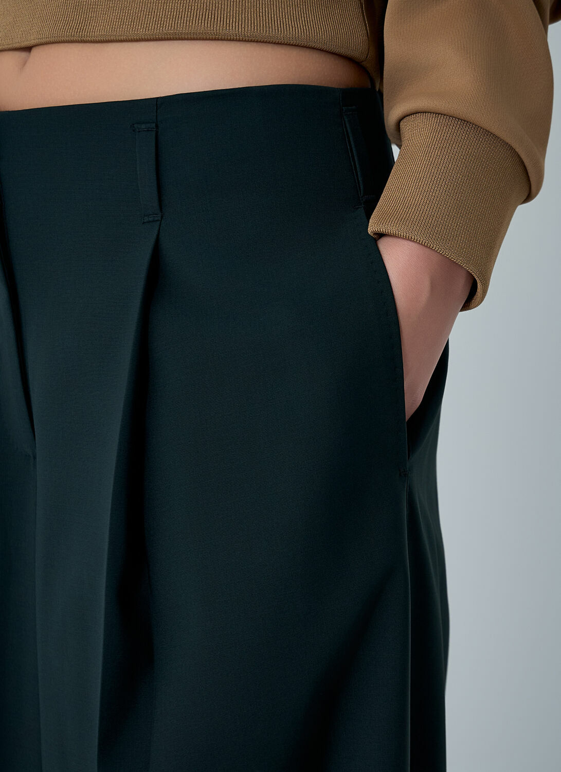 Lacoste Pleated Pants