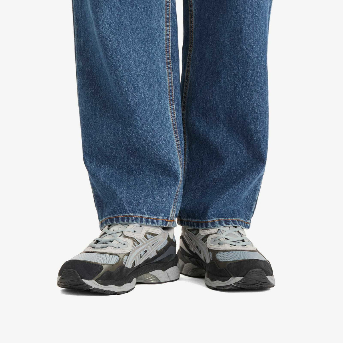 Asics Gel-Nyc in Gravel/Black ASICS