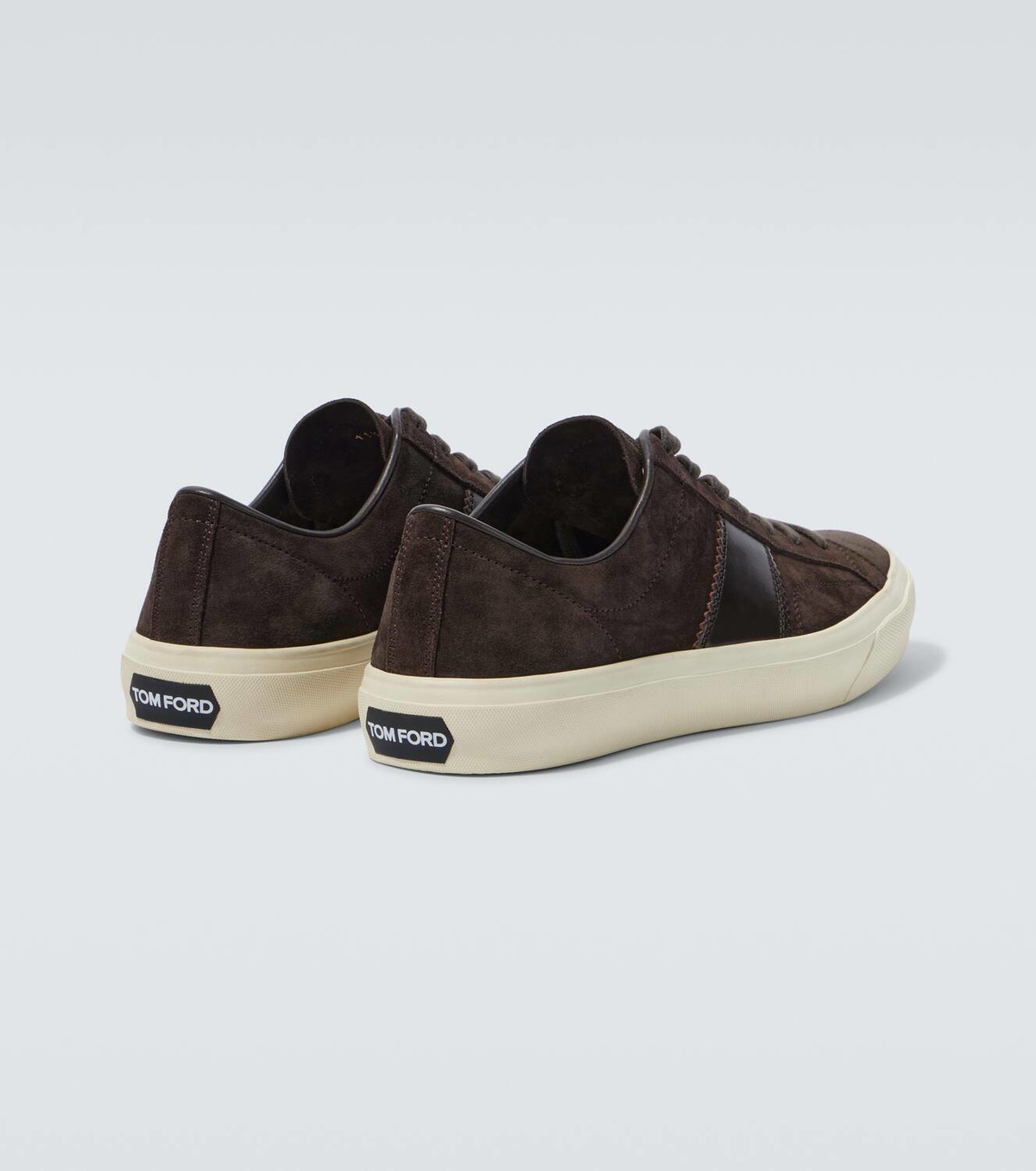 【関税込み】TOM FORD ブラウン Cambridge スエード スニーカー TOM FORD Cambridge Sneakers | Brown | FARFETCH