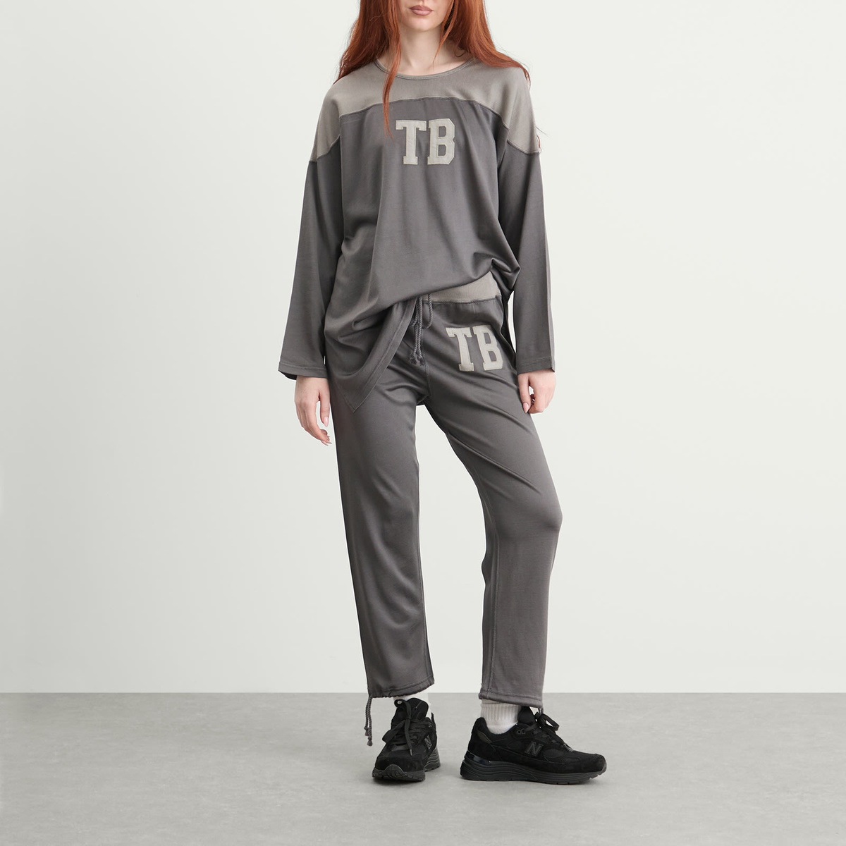 Beams Boy Women's Logo Football Long Sleeve T-Shirt in Grey 
