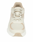 On Cloudtilt Arc Womens Sneakers Ivory