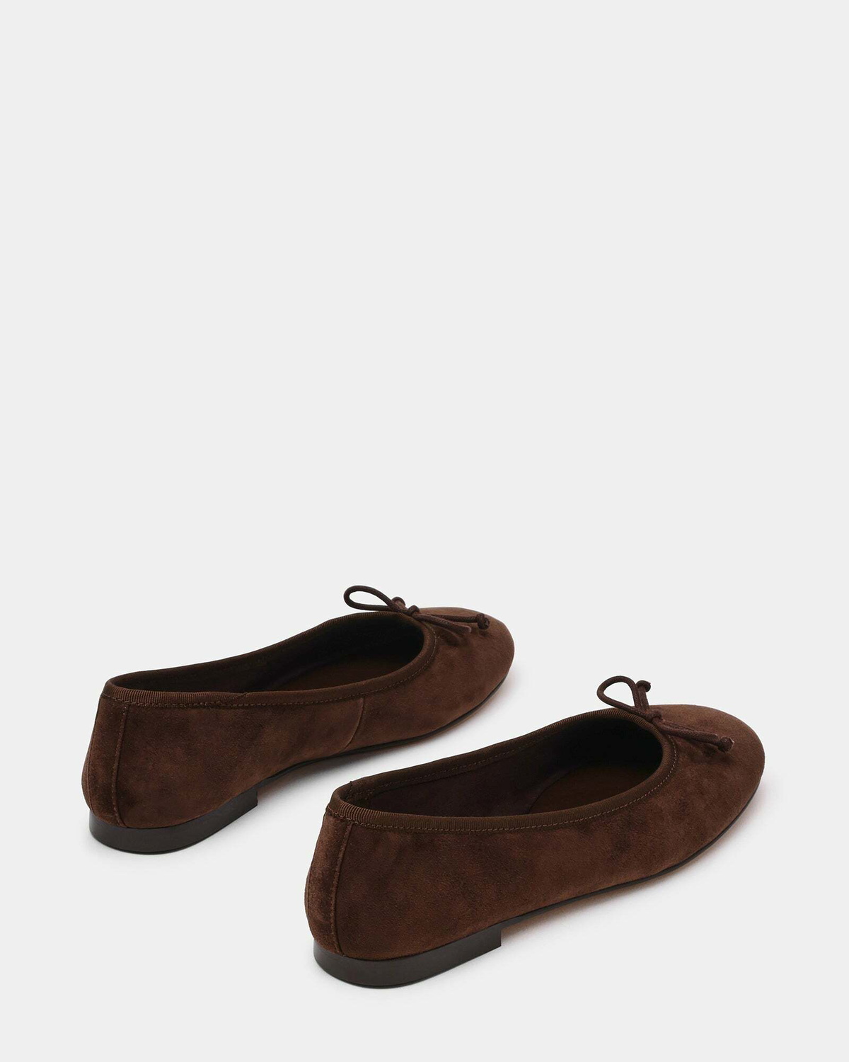 Steve Madden Selma Flats in Brown