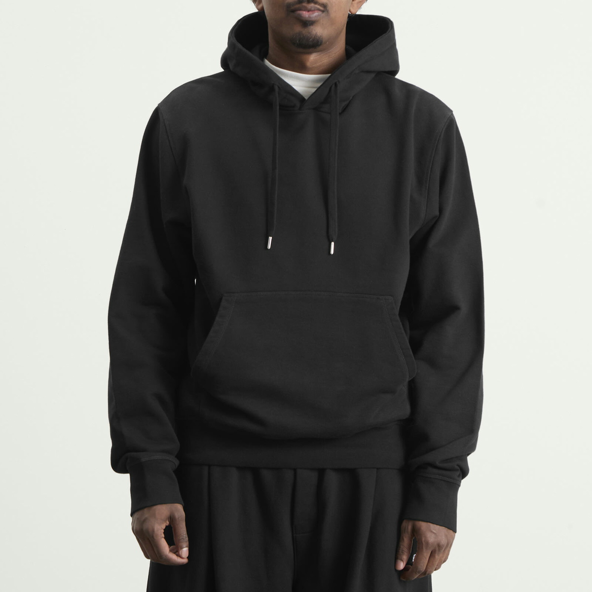 Arte Men's Back Abstract Hoodie in Black