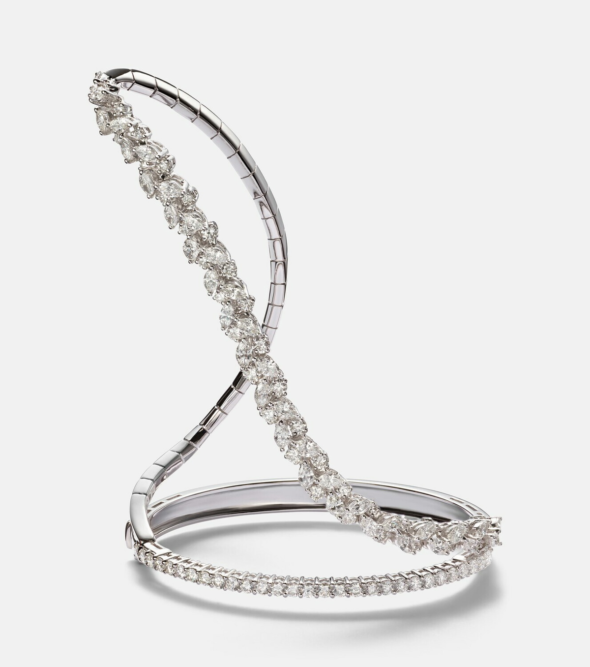 Yeprem 18kt white gold bracelet with diamonds