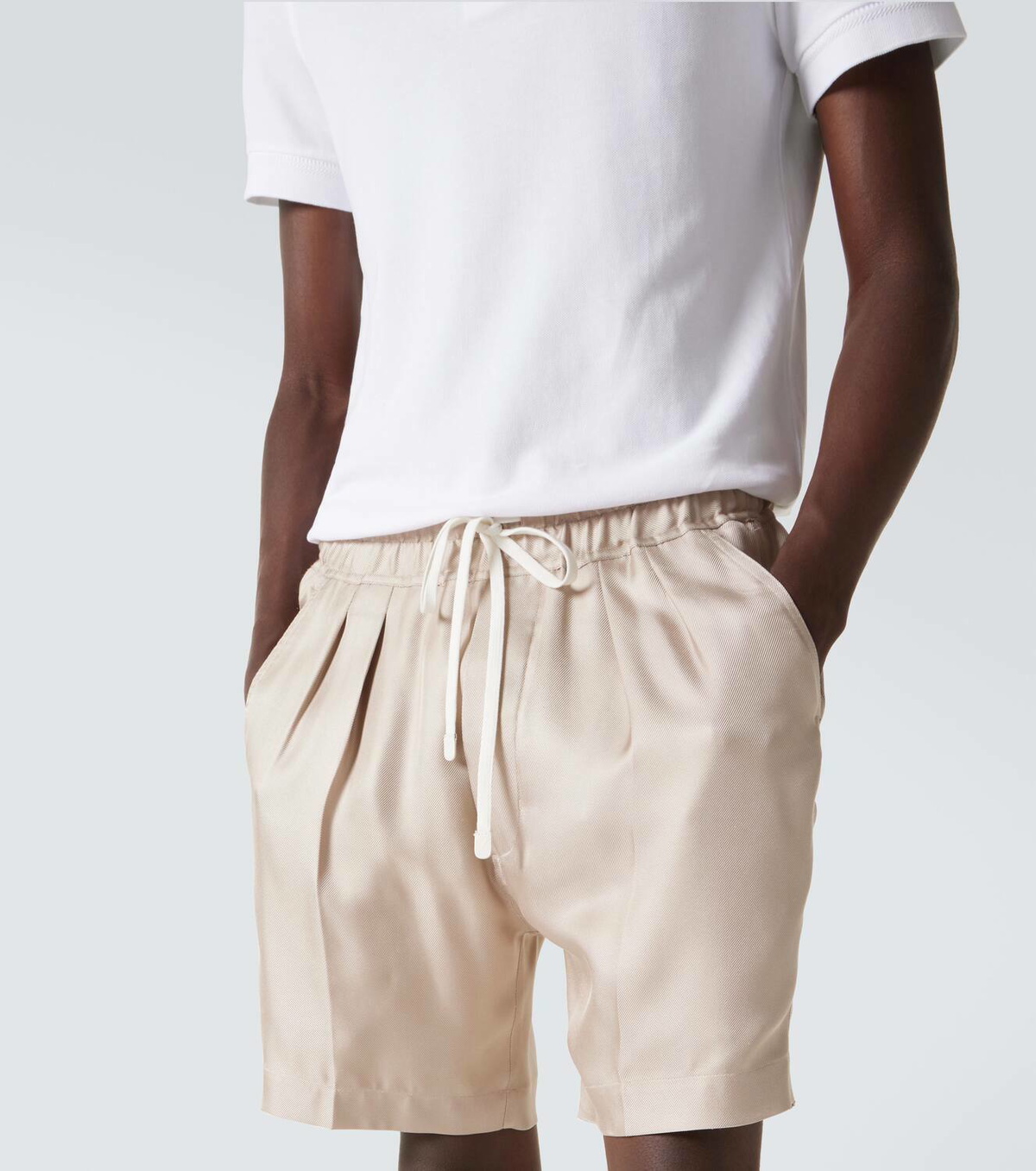 ショートパンツ Tom Ford Compact Shorts Silk-blend shorts in black - Tom Ford | Mytheresa