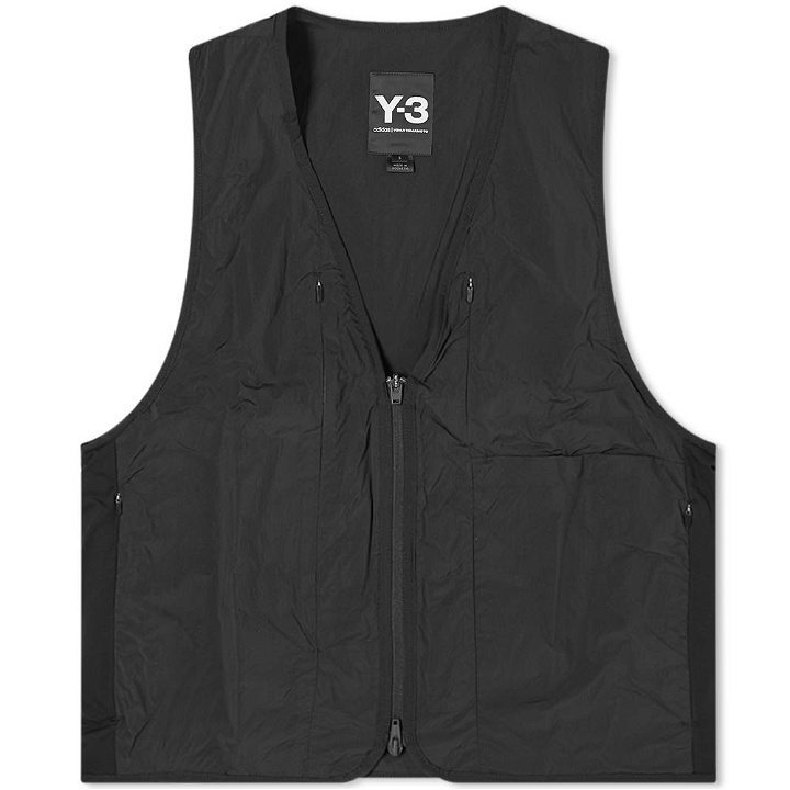 Photo: Y-3 Travel Reversible Insulated Vest